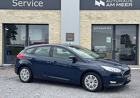 Ford Focus Lim. Trend *PDC*AHK*SHZ*TEMPOM.*HU/AU NEU*