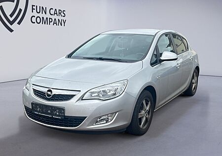 Opel Astra J Lim. 5-trg.Edition /Klima/PDC/SHZ/TEMPO/