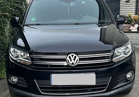 VW Tiguan Volkswagen 2.0 TDI SCR 135 DSG 4M BMT LOU Sport ...