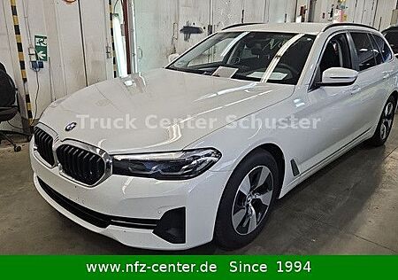 BMW 520 d xDrive Touring Business Leder