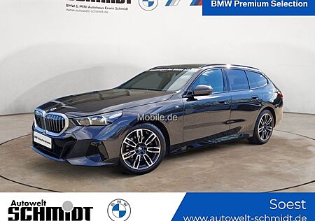 BMW 520d Touring M Sport / NP= 81.110,- / Pano / AHK