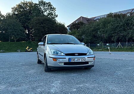 Ford Focus 1.8 Trend