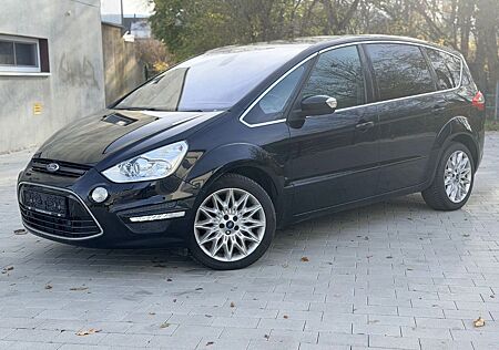 Ford S-Max Titanium PANO*BIXENON*AUT*PDC