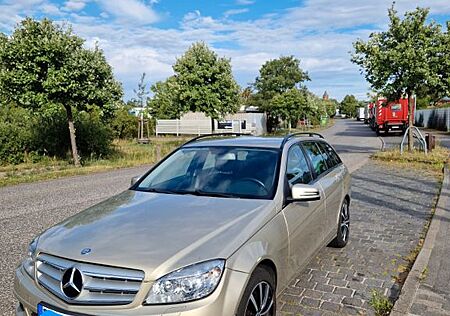Mercedes-Benz C 200 CGI T unbedingt LESEN