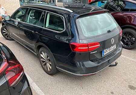 VW Passat Variant Volkswagen 2.0 TDI SCR 140kW DSG 4MOT Bu...
