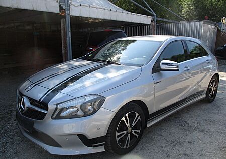 Mercedes-Benz A 180 Style Automatik Navi Parktronik Sitzhz.