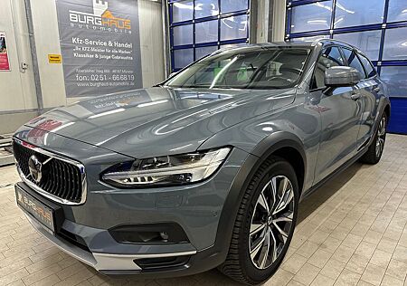 Volvo V90 Cross Country PRO LEDER/PANO/LED/AHK/VOLL!!!