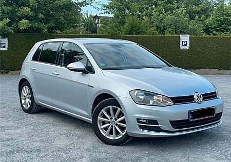 VW Golf Volkswagen 7 1.4 TSI NAVI PDC SITZH 2 Hand UNFALLFREI