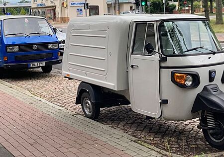 Piaggio APE Classic 400