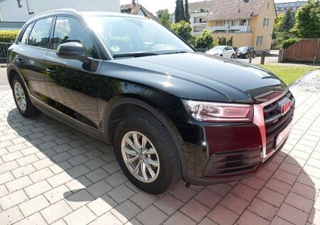 Audi Q5 35 TDI quattro Navi, AH-Kupplung, Sitzheizung