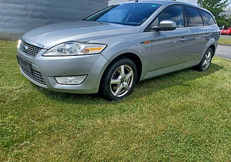 Ford Mondeo 2,3 Titanium 6-tronic TÜV Neu