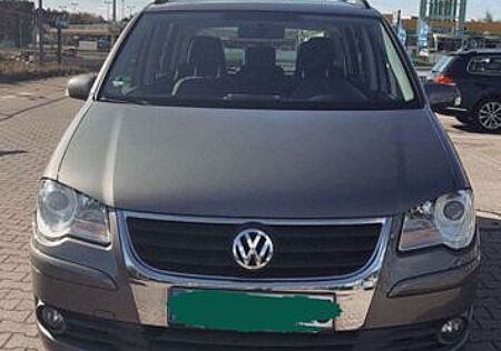 VW Touran Volkswagen 1.9 TDI 77kW Conceptline Conceptline
