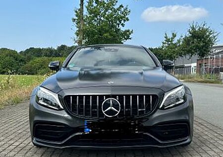 Mercedes-Benz C 63 AMG C 63 S AMG Mercedes-AMG C 63 S Autom. Mercedes..