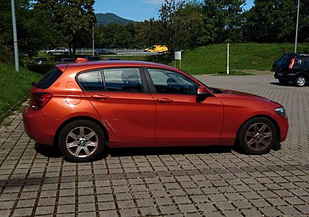 BMW 116d (F20) - Navi - PDC - Klimaaut. - SHZ