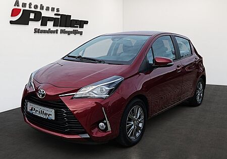 Toyota Yaris 1.5 VVT Comfort ECVT/Design und Plus-Paket