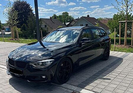 BMW 325d Touring Advantage/8-Fach/ST XA Fahrwerk