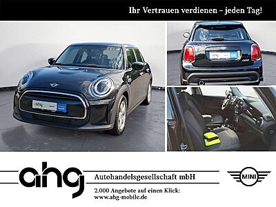 MINI Cooper Aut. Essential Trim Klimaaut. PDC LED