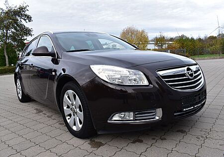 Opel Insignia A Sports Tourer Design Edition,Tüv neu+
