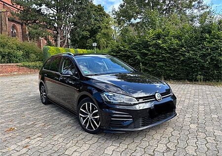 VW Golf Volkswagen 7 2.0 TDI SCR DSG Variant R-Line
