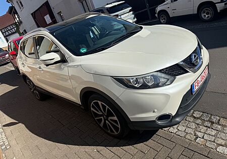 Nissan Qashqai 360° Navi 19 Zoll Panorama Euro 6
