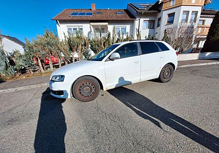 Audi A3 Sportback 1.4 TFSI Ambiente tüv 02.26