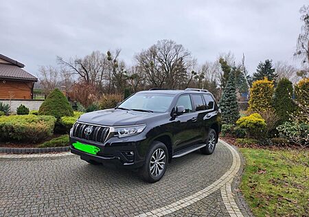 Toyota Land Cruiser 2.8 D-4D TEC-Edition Automatik ...