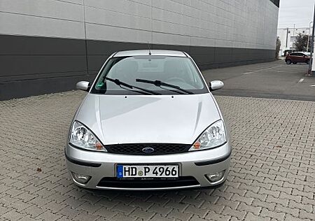 Ford Focus 1.6 / 2003 / Zuverlässig