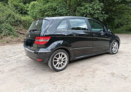 Mercedes-Benz B 180 CDI -