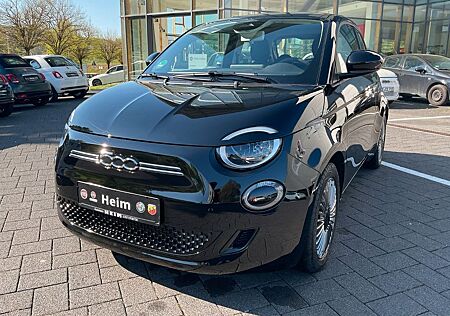 Fiat 500E Icon, Touchscreen, Apple CarPlay