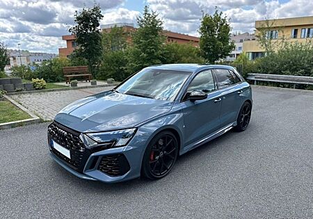Audi RS3 2.5 TFSI S tronic quattro Sportback -