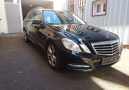 Mercedes-Benz E 250 CDI AVANTGARDE Aut. AVAN...