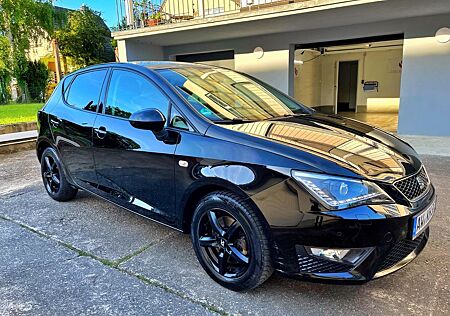 Seat Ibiza 1.0 EcoTSI 81kW FR 8fach, Pano, Car Play