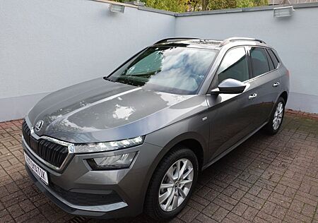 Skoda Kamiq 1,0 DSG Tour Pano RFK 3JAG SmartL.