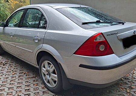 Ford Mondeo 1,8 SCi Ghia*Klima*Tempo*137tkm*TÜV 27