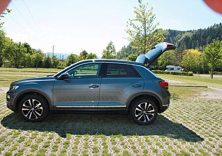 VW T-Roc Volkswagen 1.5 TSI ACT OPF IQ.DRIVE