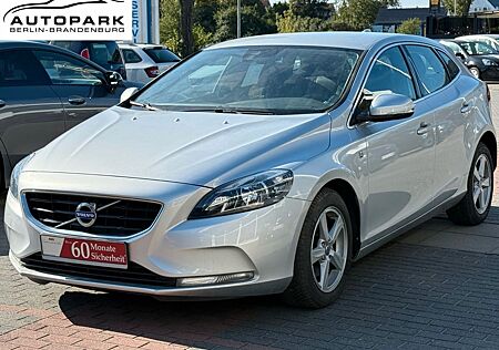 Volvo V40 Ocean Race 1.6 T2 120PS 6-G*LEDER*1.HAND