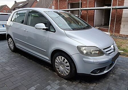 VW Golf Plus gebraucht kaufen VW Golf Plus Volkswagen 1.6 FSI Goal Automatik Goal