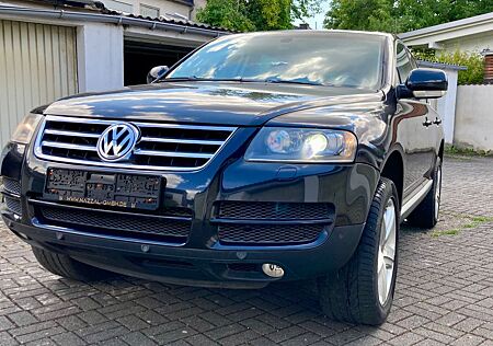VW Touareg Volkswagen 3.0 V6 TDI VOLL