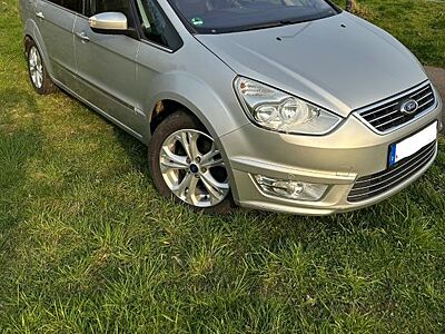 Ford Galaxy 2,0 TDCi 103kW DPF Titanium PowerShif...