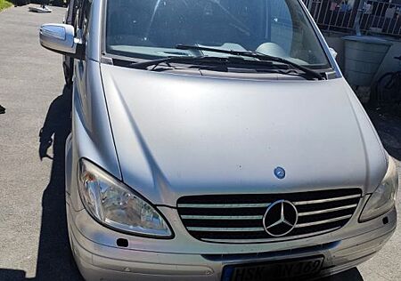 Mercedes-Benz Viano 3.0 CDI AMBIENTE EDITION lang AMBIENTE...