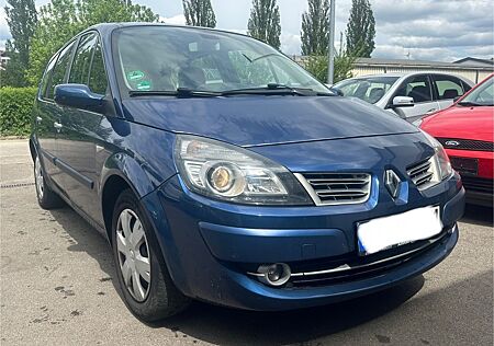 Renault Grand Scenic XXL Avantage 2.0 16V 7-Sitzer A...