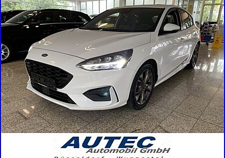 Ford Focus ST-Line 1.5 HEAD-UP+LED+KEYLESS+KAMERA+SHZ