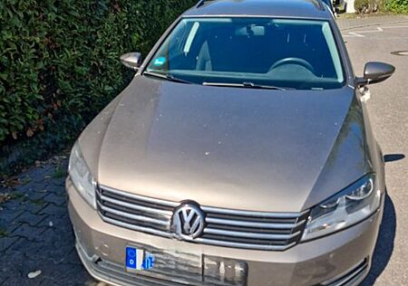 VW Passat Variant Volkswagen 2.0 TDI Trendline BMotion Tec...