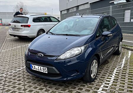 Ford Fiesta mit fast Neu Tüv voll fahrbereit