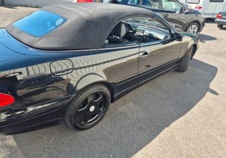 Mercedes-Benz CLK 320 AVANTGARDE Avantgarde