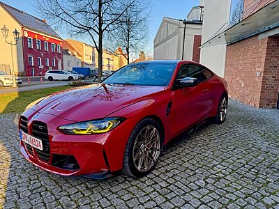 BMW M4 Coupe xDrive Competition Edition 50 Jahre BMW