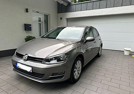 VW Golf Volkswagen 1.2 TSI BMT LOUNGE LOUNGE