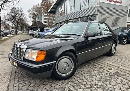 Mercedes-Benz 230 W124 Limo Automatik H Zullasung Schiebedach
