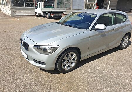 BMW 114i Klima Nichtraucher, Kette ,Inspektion Neu