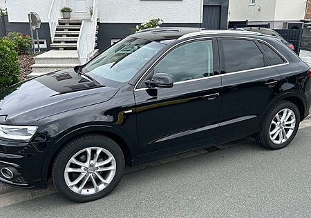 Audi Q3 2.0 TDI 130kW quattro - S-Line, AHK, Navi